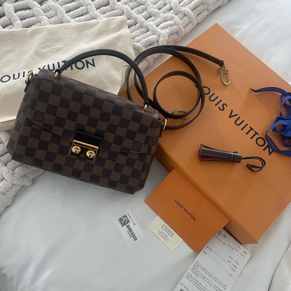 Authentic Louis Vuitton Crousette